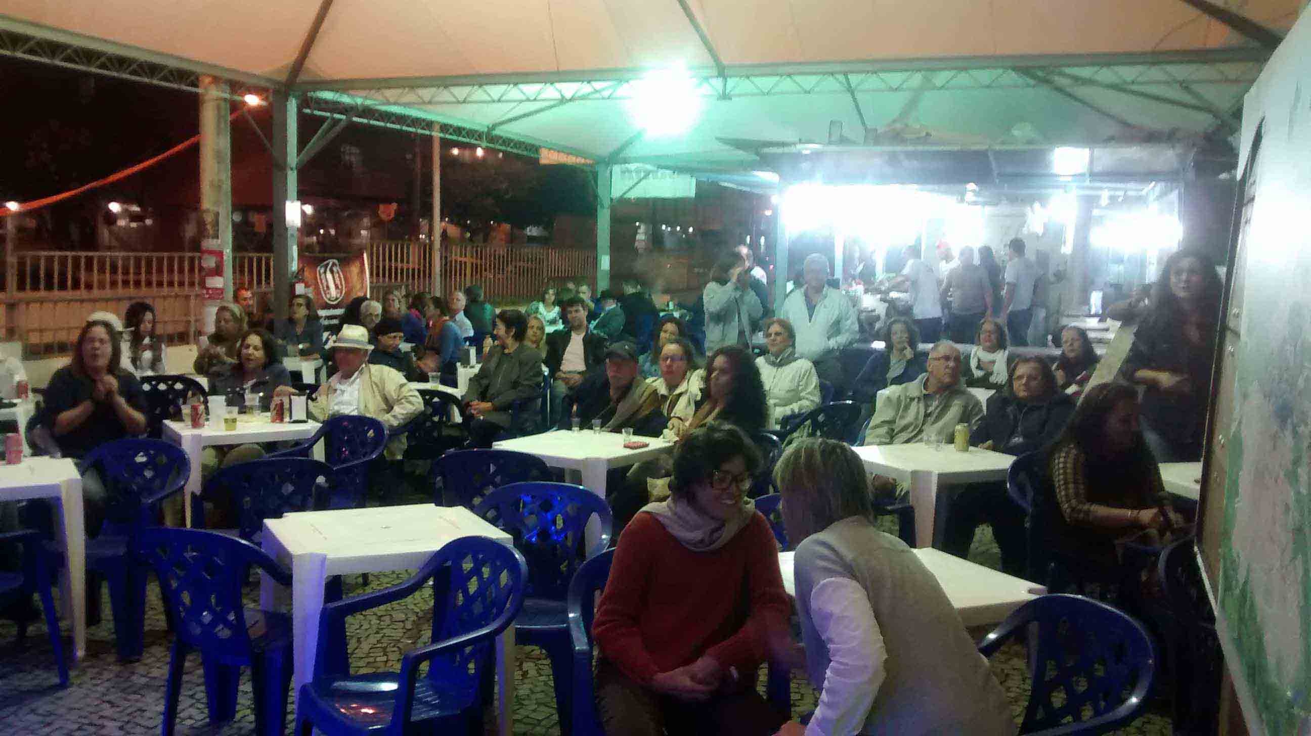 Praça de alimentação